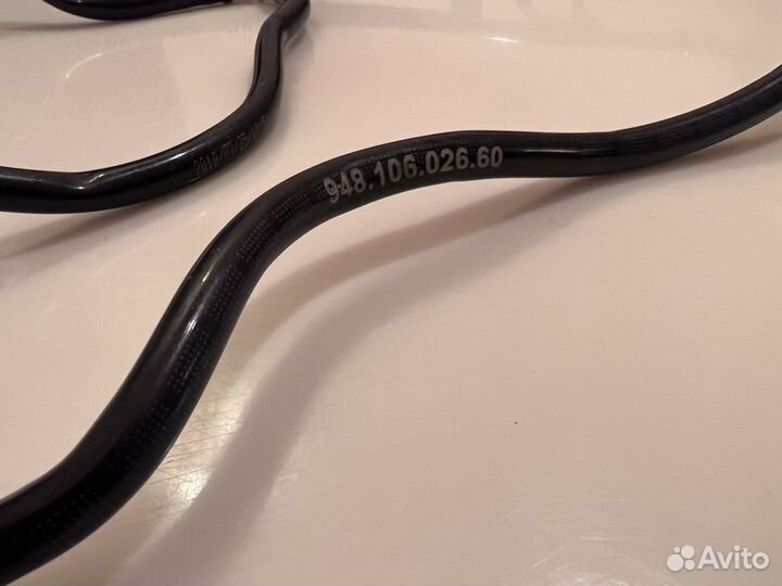 Трубка Вентиляции porsche 94810602660