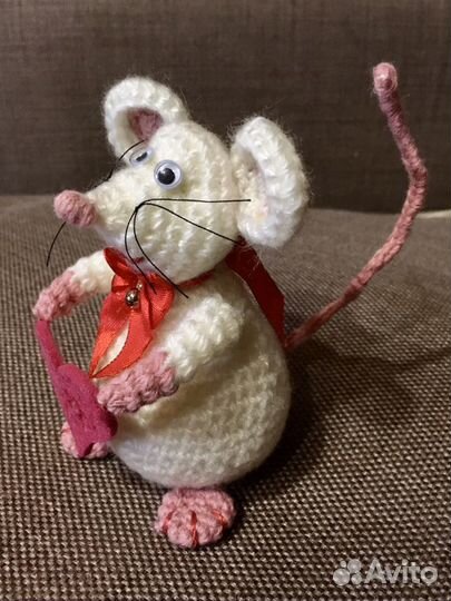 Подарок Вязаная крыса