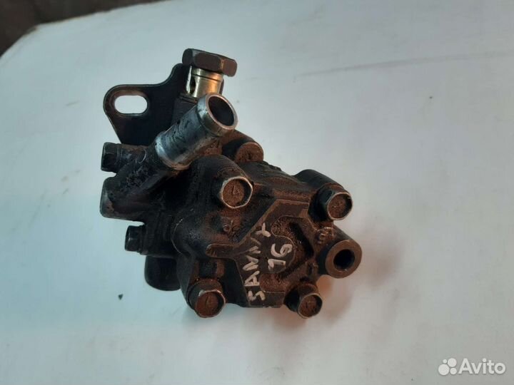 Насос гур GA-16 Nissan