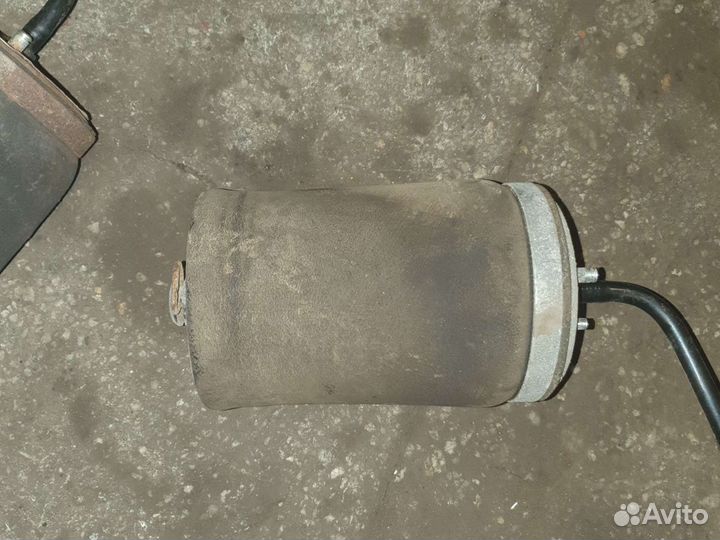 Подушка подвески задняя бмв Х5 Е53 Рендж Ровер 3 п