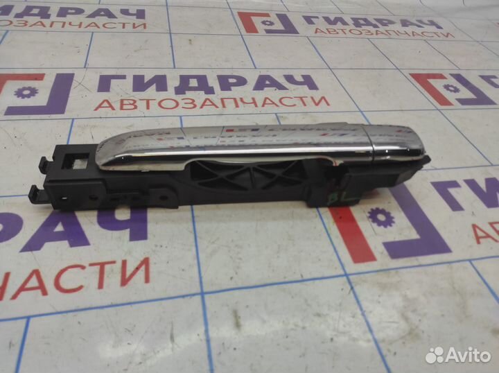 Ручка двери задняя левая Nissan Almera (G15). В сб