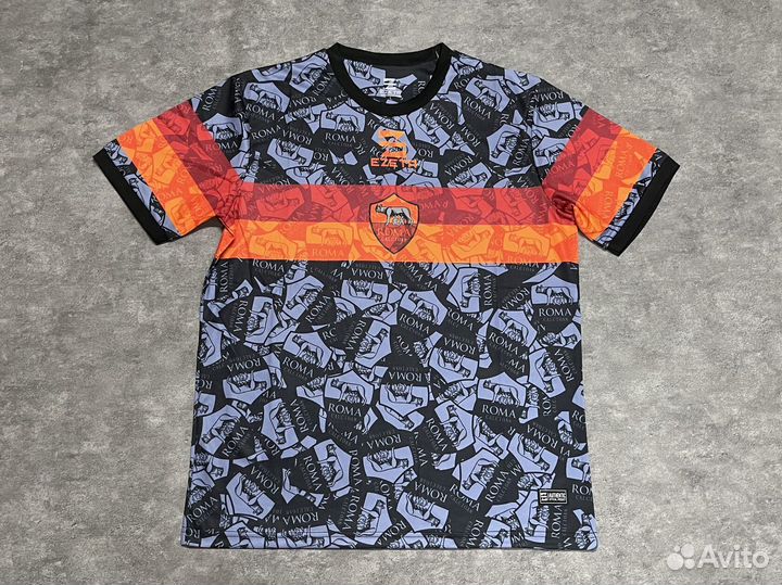 Футбольная форм Рома 2023