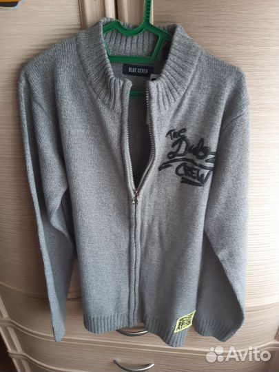 Джемпер новый