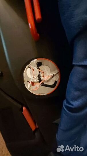 Автомобильное кресло