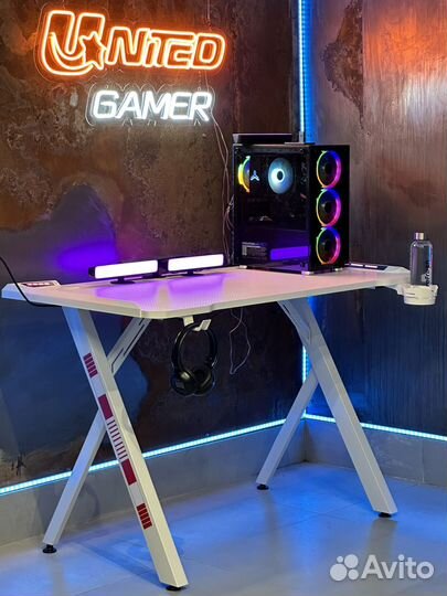 Игровой стол компьютерный