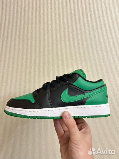 Кроссовки Jordan 1 Low “Lucky Green”