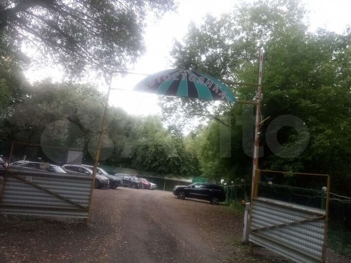 Машиноместо, 12 м²