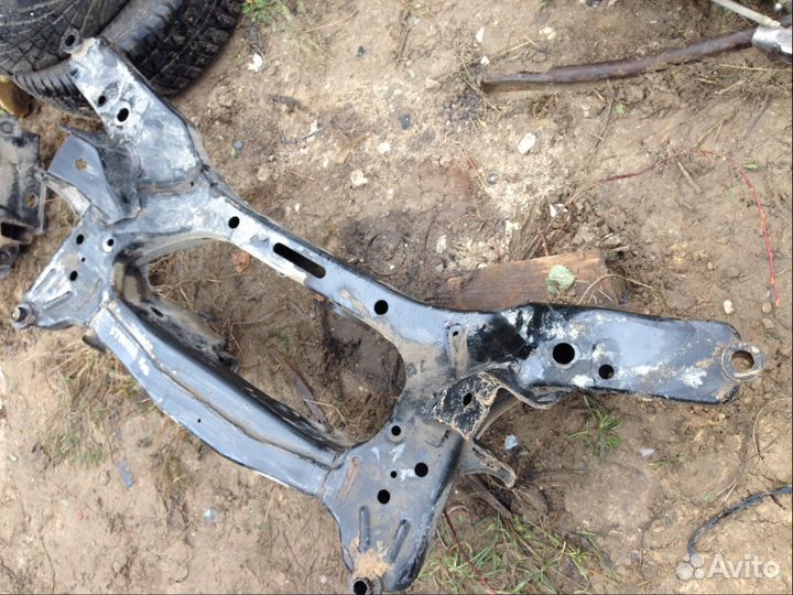 Подрамник задний Nissan X-Trail Т 32