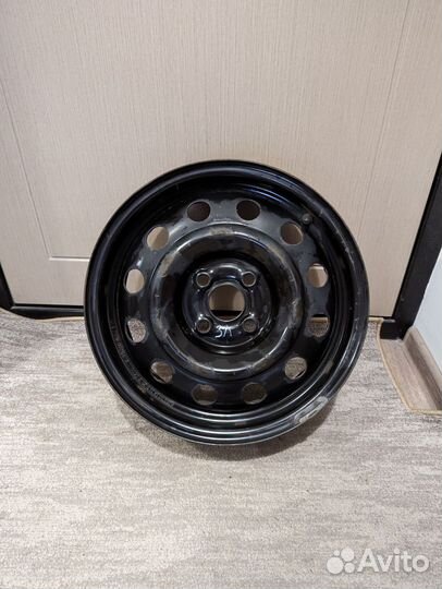 Диски штампованные R15 на Kia Rio / Hyndai Solaris