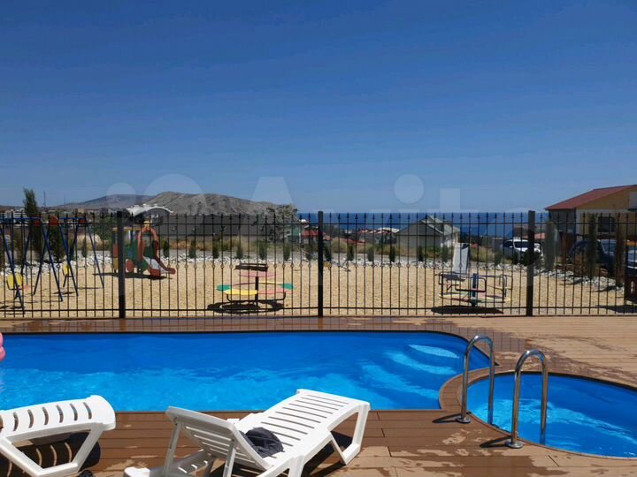 Комната 25 м² в > 9-к., 4/4 эт.