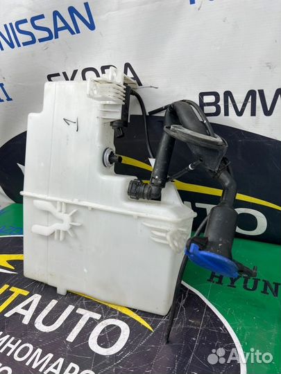 Бачок стеклоомывателя Kia Stinger 1 G6DP 2017-2023