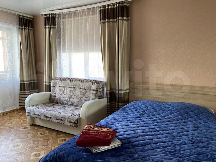 1-к. квартира, 42 м², 2/5 эт.