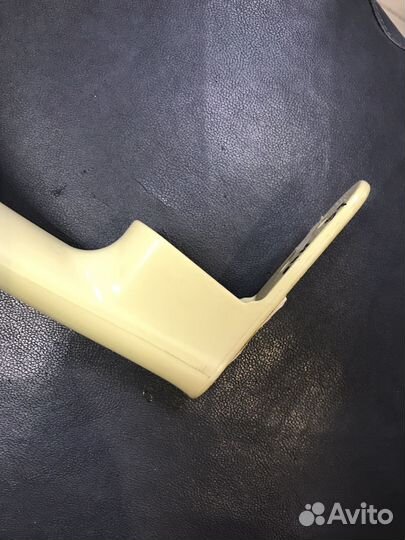 Ручка холодильника LG, нижняя, цвет слоновой кости