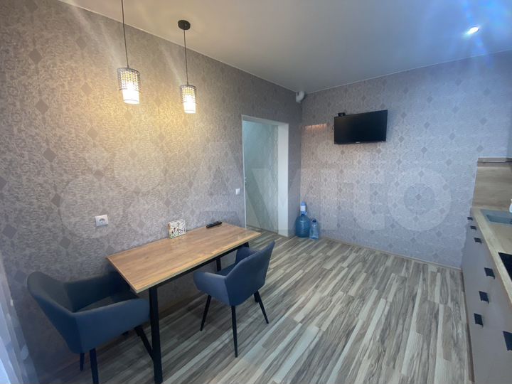 1-к. квартира, 43 м², 9/9 эт.