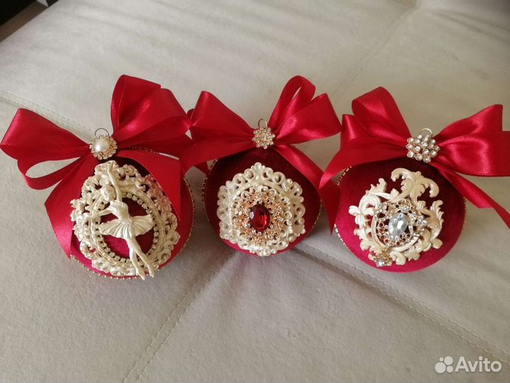 Набор новогодних шаров ручной работы