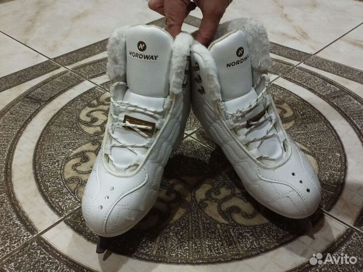 Коньки фигурные nordway