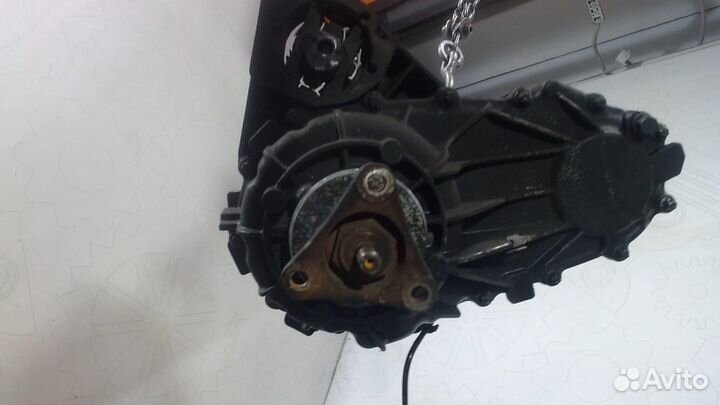 Раздаточный редуктор кпп BMW X5 E53, 2002