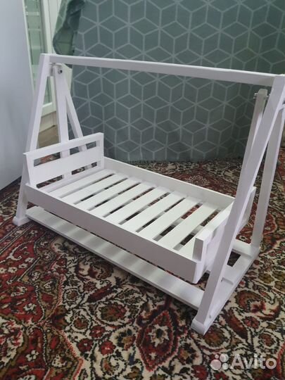 Детская кроватка для куклы