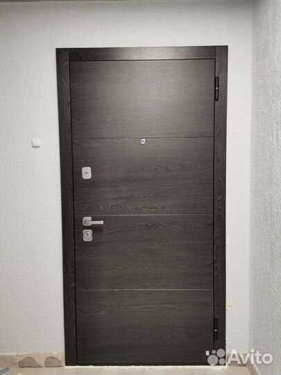 Установка входных металлических дверей