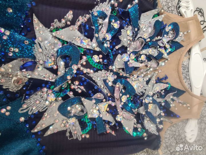 Купальник для художественной гимнастики