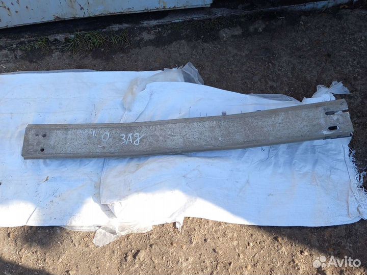 Усилитель заднего бампера Toyota Camry v 40