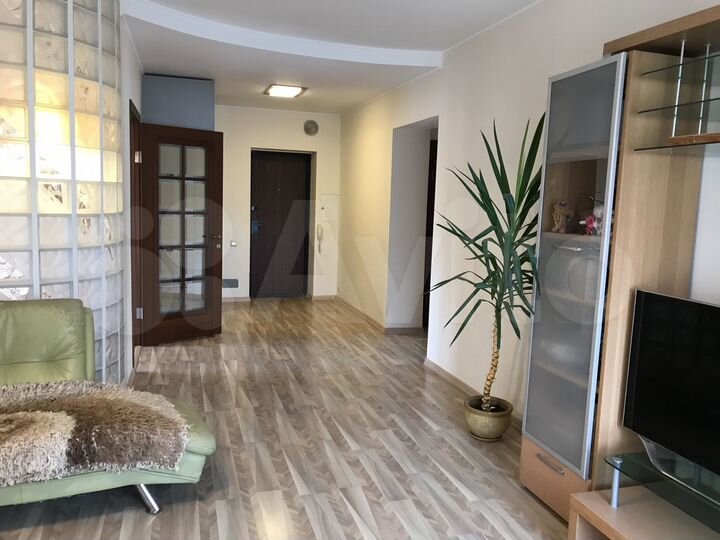 3-к. квартира, 95,5 м², 6/6 эт.