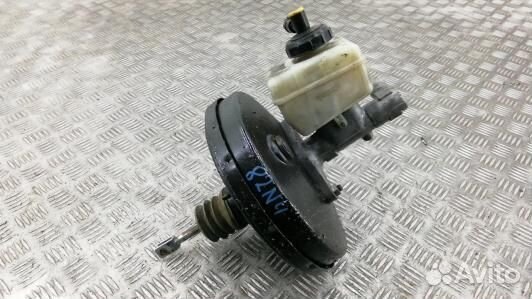 Вакуумный усилитель тормозов dacia sandero 1 (82N0