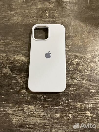 Чехол на iPhone 13 pro max