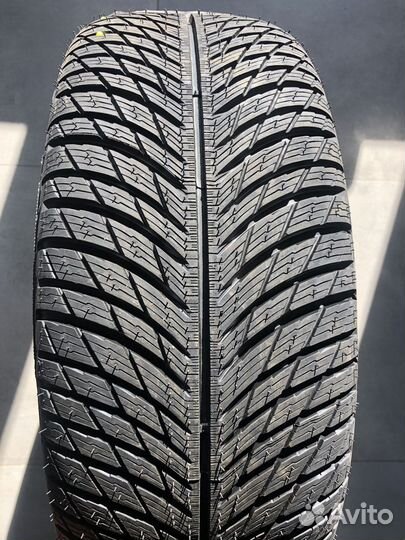 Michelin Alpin 5 255/40 R21 и 285/35 R21 105W