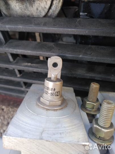 Диод силовой Д132-50