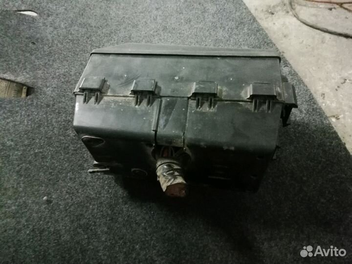 Блок предохранителей Форд фокус 1