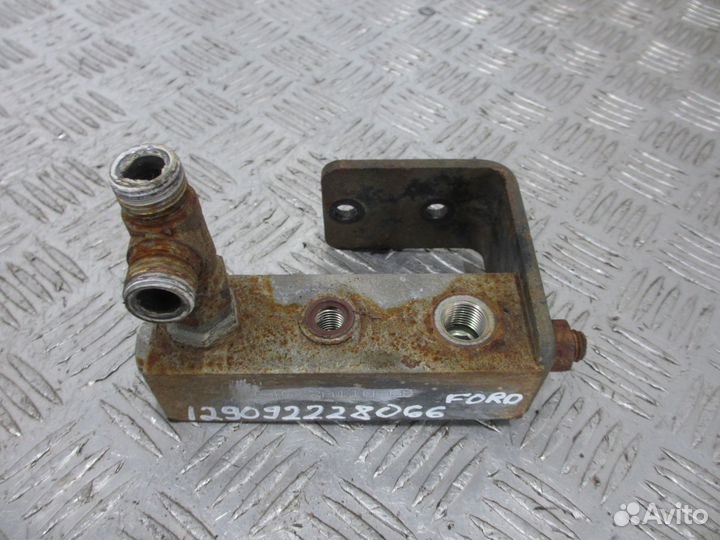 Пневмоклапан тормозной системы ford GC467A110AB