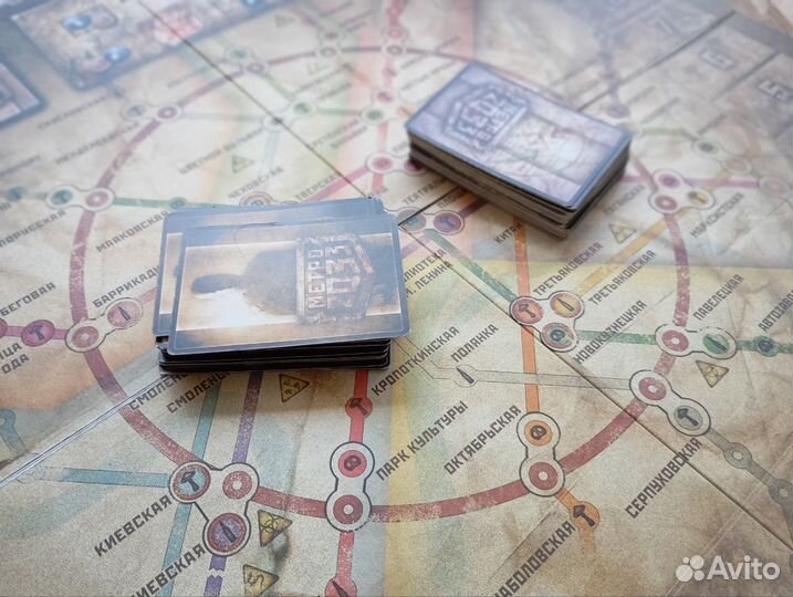 Настольная игра Метро 2033 2-е издание