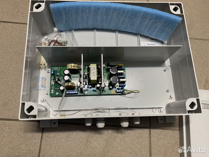 Уличный источник бесперебойного питания скат-2400