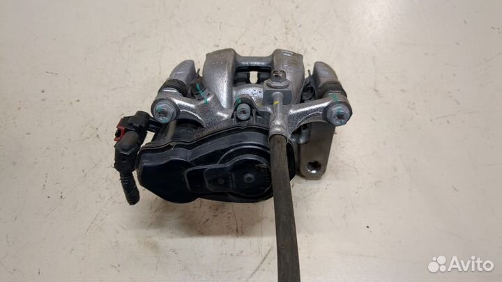 Суппорт правый задний Chevrolet Trax 2023