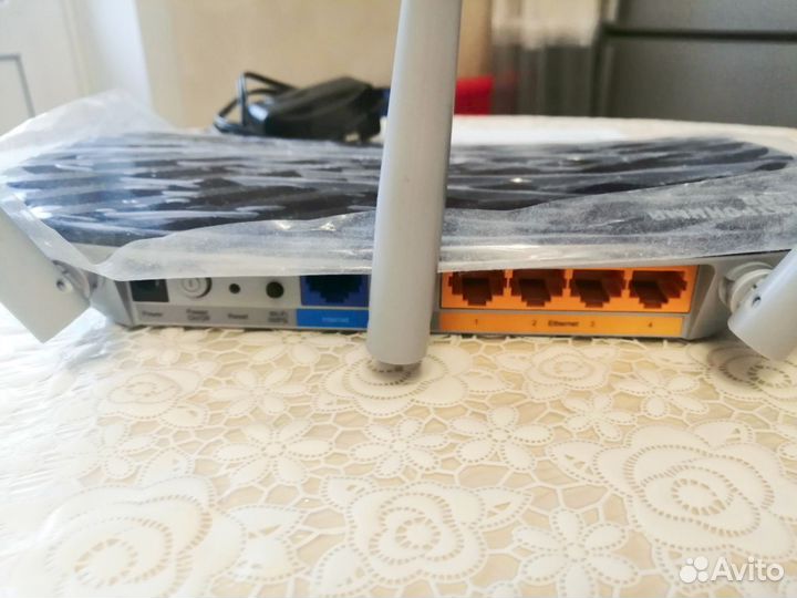 Двухдиапазонный Wi-Fi Роутер новый в пленке