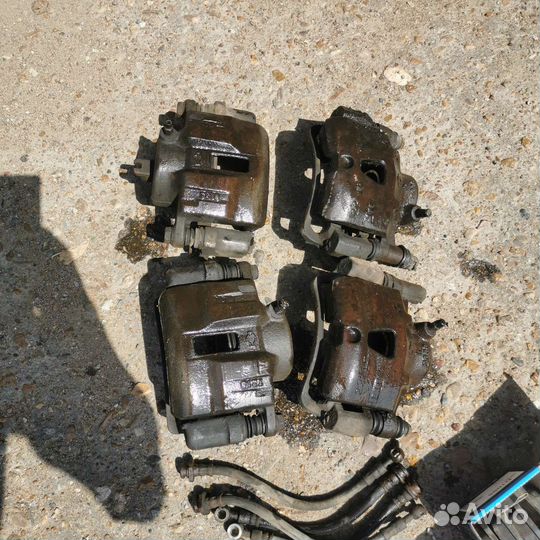 Суппорт тормозной Y60