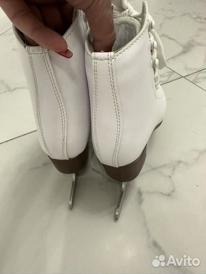 Коньки фигурные детские