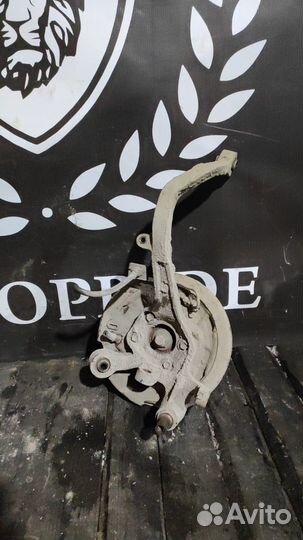Задний правый рычаг со ступицей в сборе hyundai so