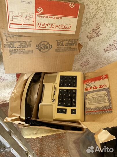 Телефонный апарат vef