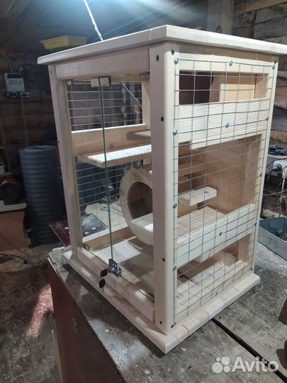 Витрина для шиншилл
