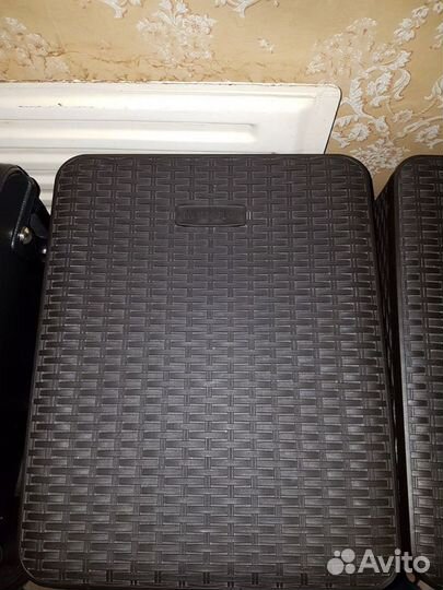 Полка пластиковая (черная)