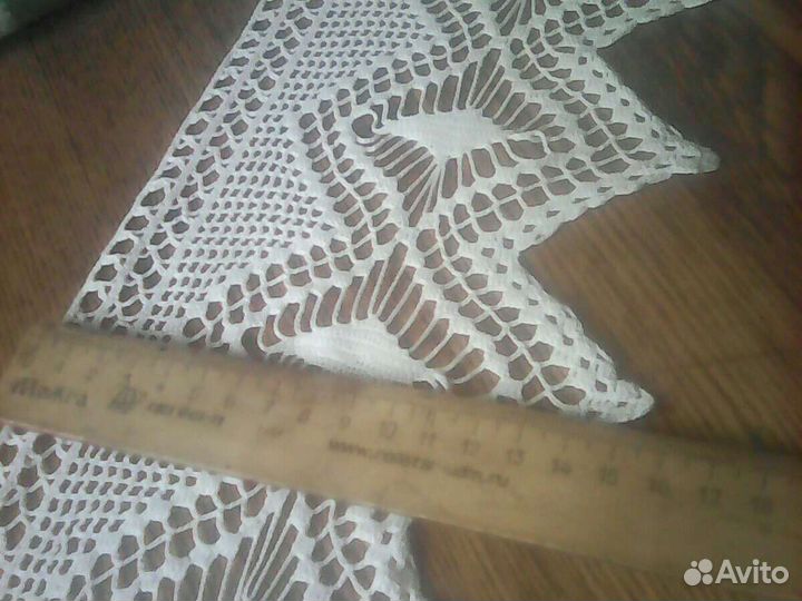 Кружевной подзор