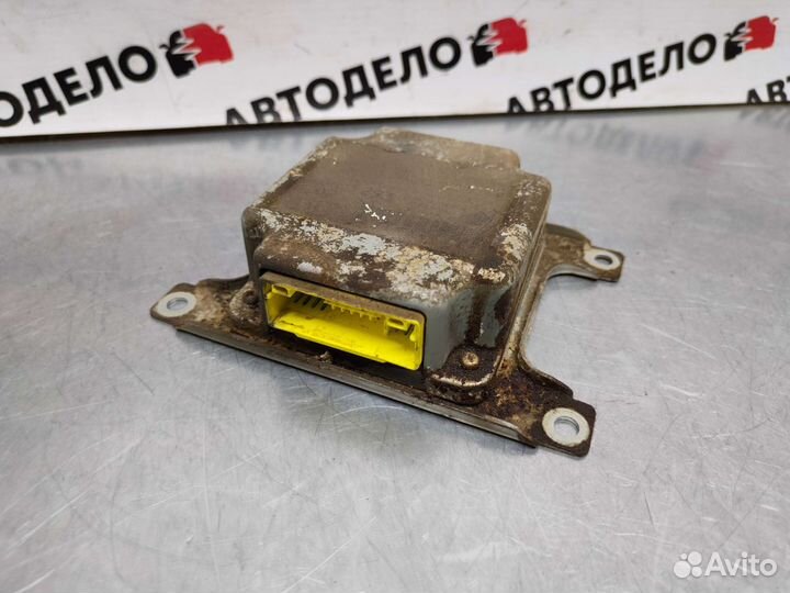 Блок управления airbag Mitsubishi Galant 8 1997 г