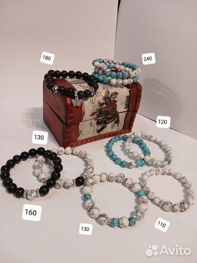 Браслет из бусин