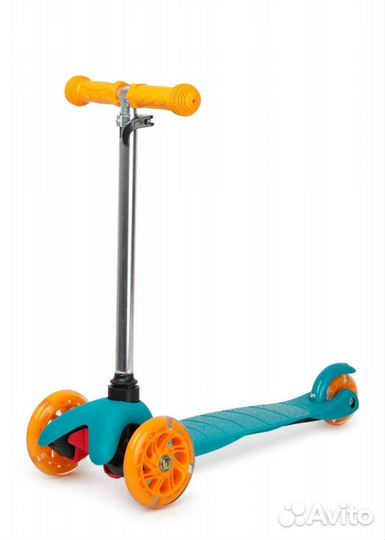 Самокат детский трехколесный новый