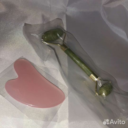 Массажер для лица из камня