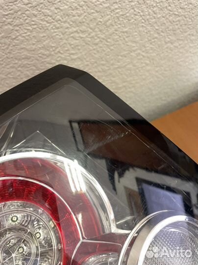 Задний левый фонарь Рендж Ровер Спорт 10-13г