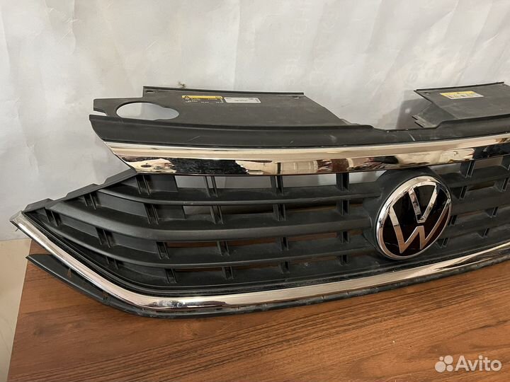Решетка радиатора volkswagen polo 6