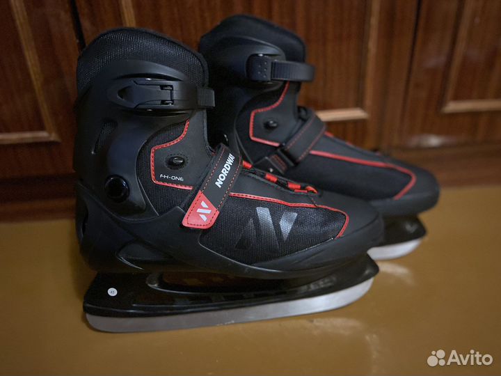 Коньки фигурные